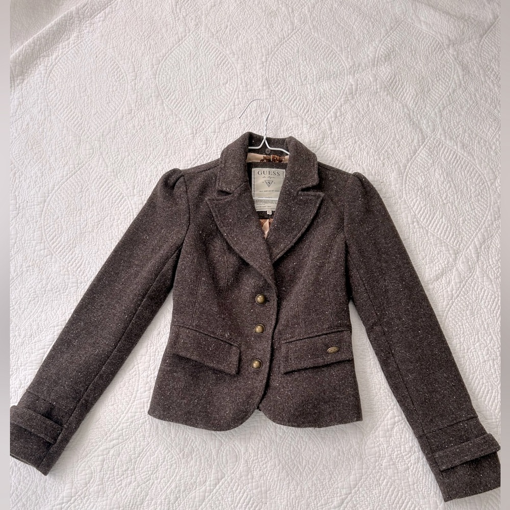 Guess brown cropped wool blend blazer. XS. Puff sleeve/metal buttons. Beautiful!